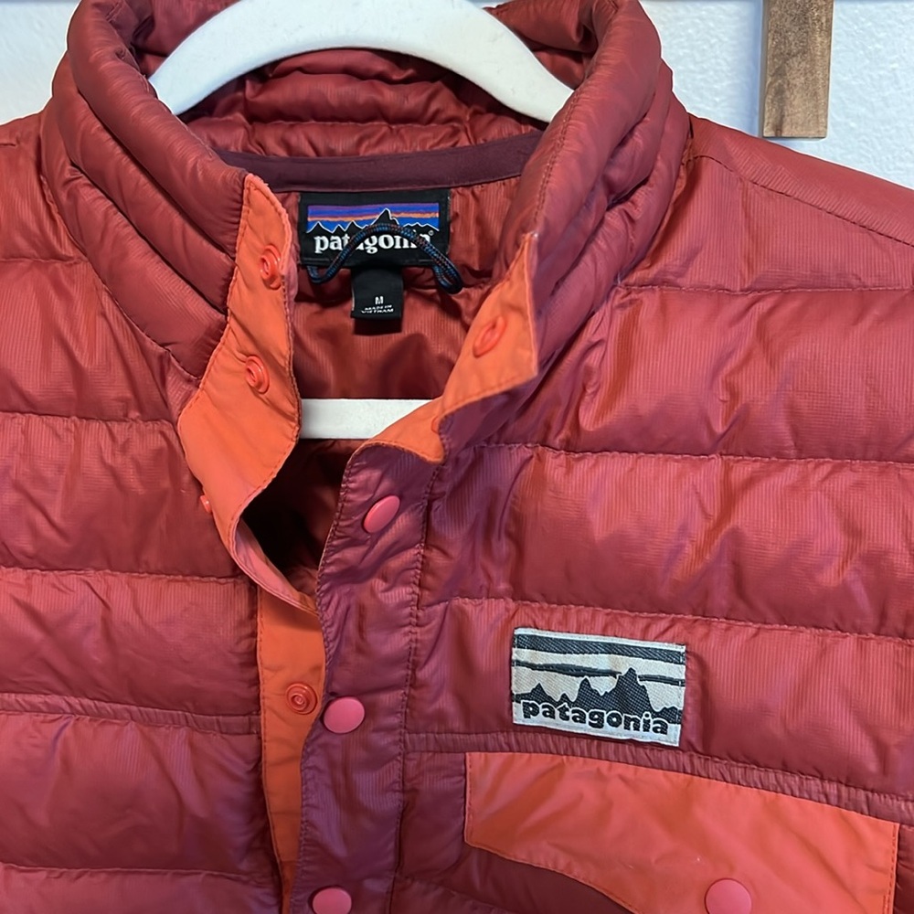 Patagonia Red Puffer Jacket - Picture 2 of 6